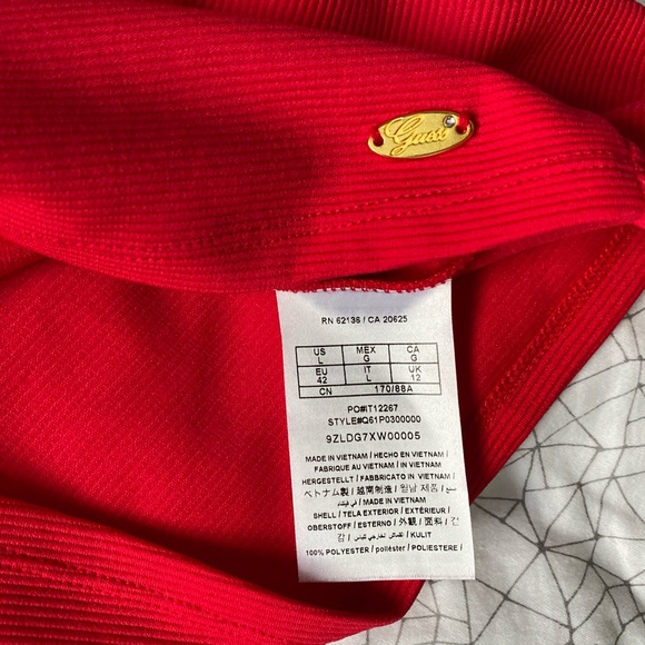 Guess ❓ Dafne sleeveless top - Picture 6 of 8